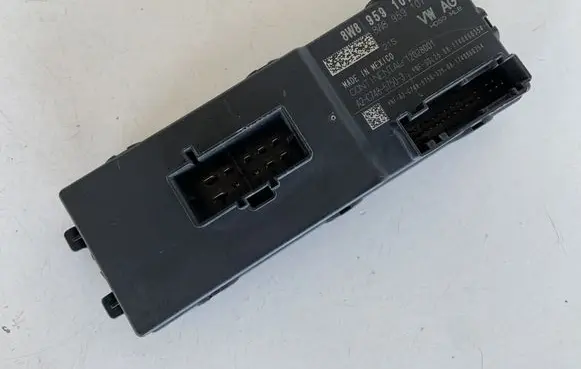Tailgate/trunk control unit/module