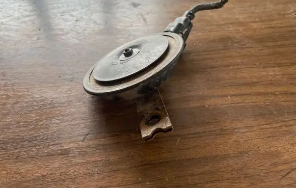 KIA Sorento Horn signal