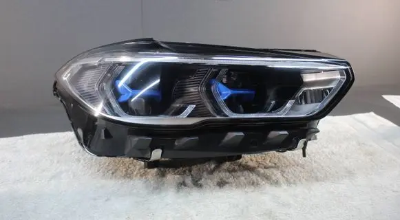 Headlight/headlamp