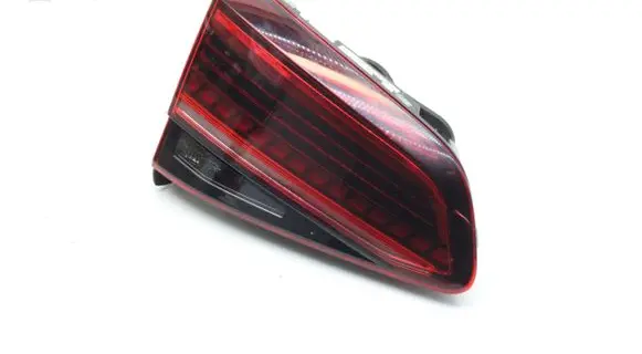 Volkswagen Golf VII Tailgate rear/tail lights 5G0945307Q