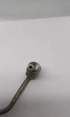 Honda CR-V Fuel injector supply line/pipe 