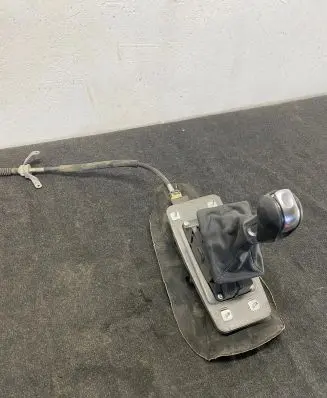 Porsche Macan (95B) Gear shifter/selector 95B713041C