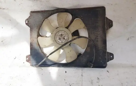 Mitsubishi Space Wagon Radiator cooling fan shroud mr460933 022740-3402