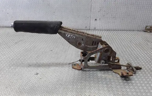 Skoda Yeti (5L) Handbrake/parking brake lever assembly