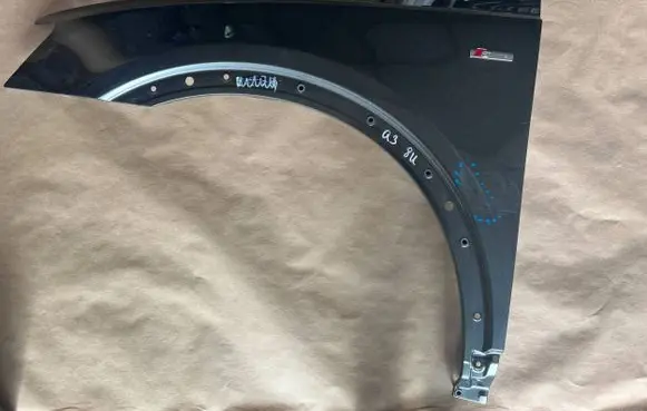 Audi Q3 8U Fender 8U0821105