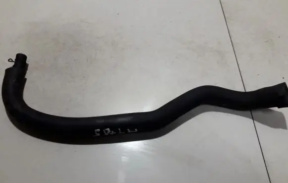 Toyota Corolla Verso AR10 Engine coolant pipe/hose