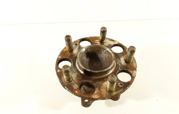 Honda Accord Rear wheel hub