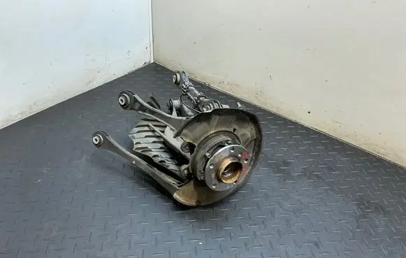 BMW 3 F30 F35 F31 Rear wheel hub spindle/knuckle 6792521