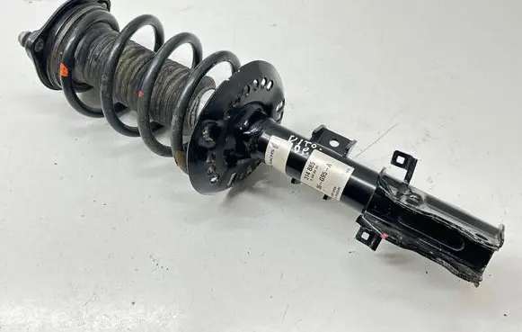 Mercedes-Benz Vito Viano W639 Front shock absorber with coil spring 314885 36G95A 824904008366
