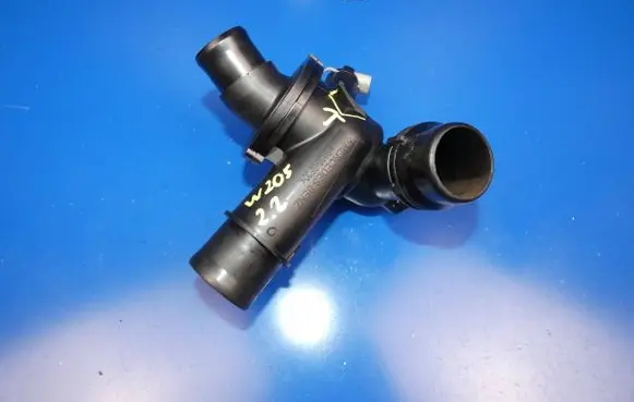 Mercedes-Benz C W205 Thermostat/thermostat housing A6512001300 02066904563