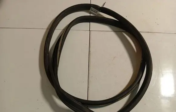 Opel Astra H Rubber seal rear door