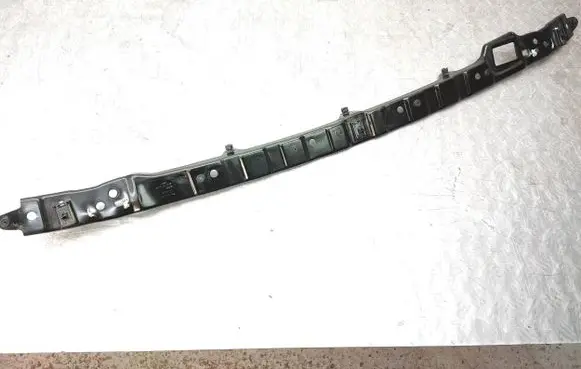 Top upper radiator support slam panel