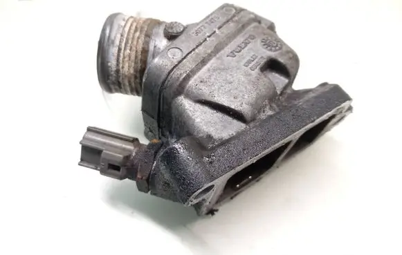Thermostat/thermostat housing