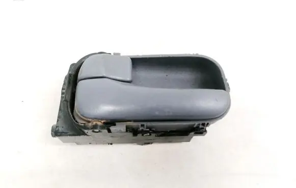 Nissan Almera N16 Front door interior handle