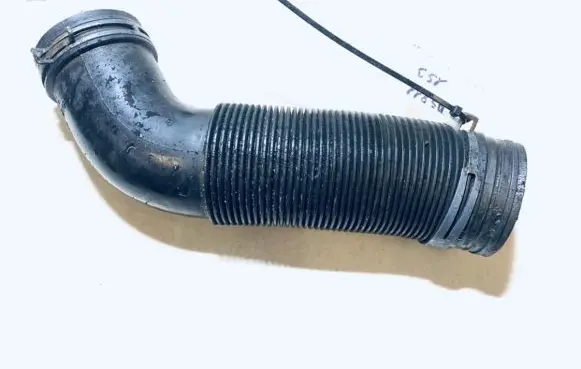 Volkswagen PASSAT B4 Air intake hose/pipe 1H0129627AP