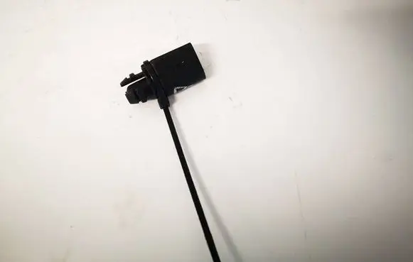 Volkswagen Golf V Outside/exterior temperature sensor 8Z0820535