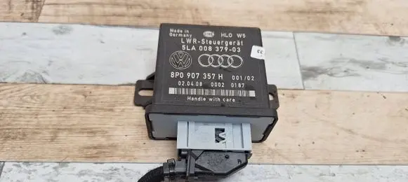 Audi A6 S6 C6 4F Light module LCM 8P0907357H 00020187 5LA00837903
