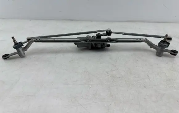 Mini One - Cooper F56 F55 Wiper motor 7419788