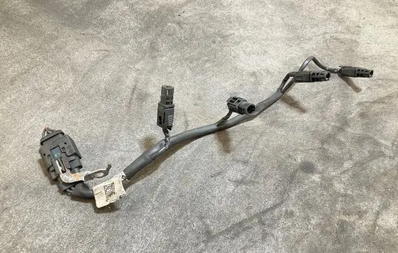 Mercedes-Benz Sprinter W906 Plug wire A6511501333