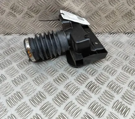 Honda CR-V Air intake duct part 172535TZH00 172515TZH00