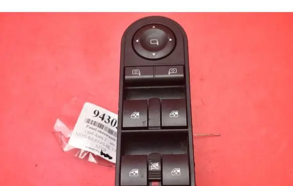 Opel Astra H Electric window control switch 13228699CB