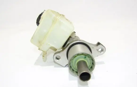 Mercedes-Benz A W169 Master brake cylinder A1694300202
