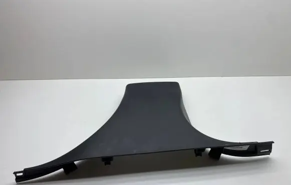 (B) pillar trim (bottom)