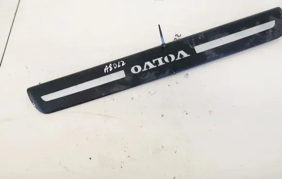 Volvo S40 Front sill trim cover 08622671