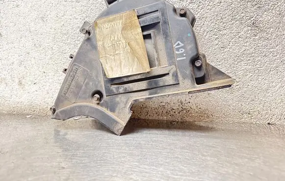 Ford Focus Timing belt guard (cover) 9651560180