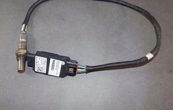 Skoda Karoq Lambda probe sensor 04L907805DG