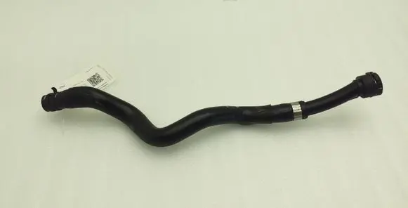 Porsche Cayenne (92A) Engine coolant pipe/hose 7P0122109C