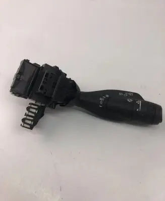 Volvo XC90 Indicator stalk 31674103