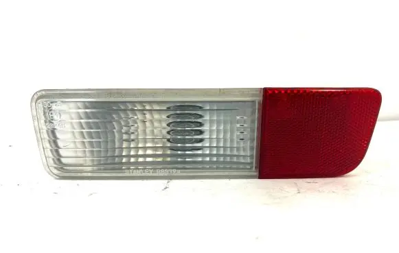 Mitsubishi Outlander Rear fog light R8372R
