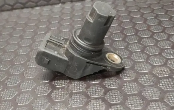 Camshaft position sensor