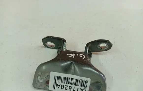 KIA Ceed Rear door lower hinge