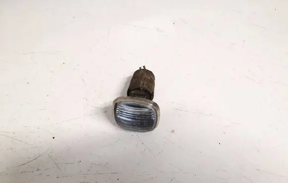 Skoda Praktik (5J8) Front fender indicator light 1u0949127
