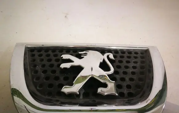 Peugeot 3008 I Manufacturer badge logo/emblem 9685973077