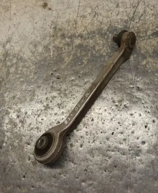 Volkswagen PASSAT B5.5 Front control arm