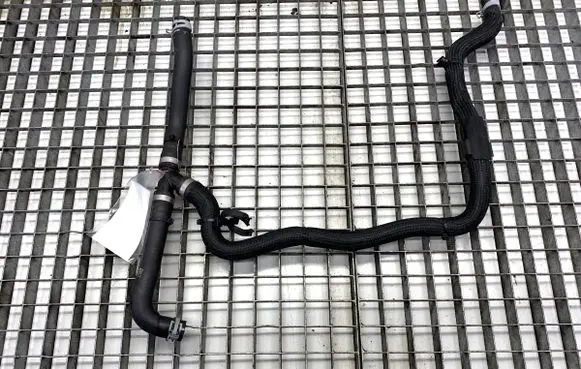 Renault Trafic III (X82) Engine coolant pipe/hose HSRZ01378