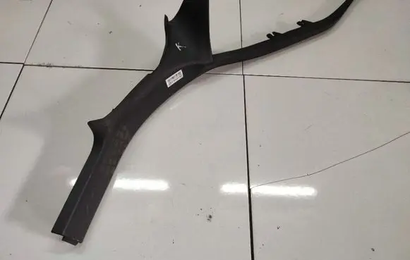 Skoda Octavia Mk2 (1Z) Other interior part 1Z5867765C