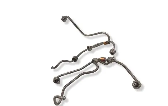 Audi 80 90 S2 B4 Fuel injector supply line/pipe 