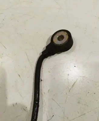 Audi A4 S4 B7 8E 8H Detonation knock sensor 07d905377