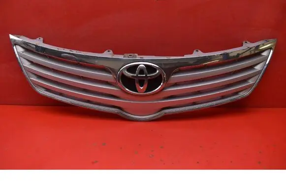 Toyota Avensis Verso Front grill 5310005110