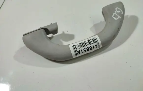 Volkswagen Polo IV 9N3 Rear interior roof grab handle