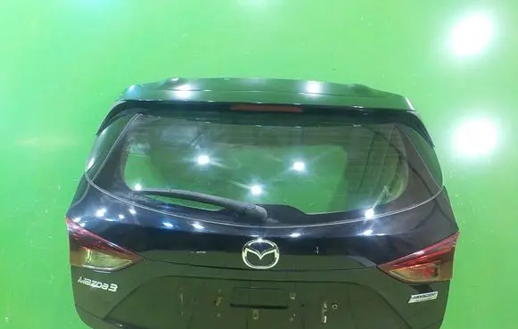 Mazda 3 II Tailgate/trunk/boot lid KOMPLETNA