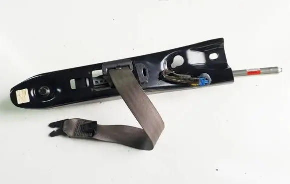 Volvo XC90 Front seatbelt