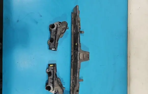 Citroen DS4 Rear bumper mounting bracket 9688180180 IMPRK1542346