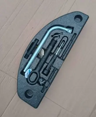 Audi A8 S8 D4 4H Tool box 4H0012110