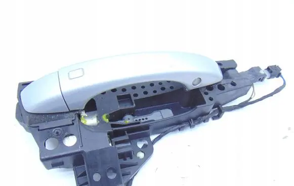 Audi A8 S8 D4 4H Rear door exterior handle 4H0839886