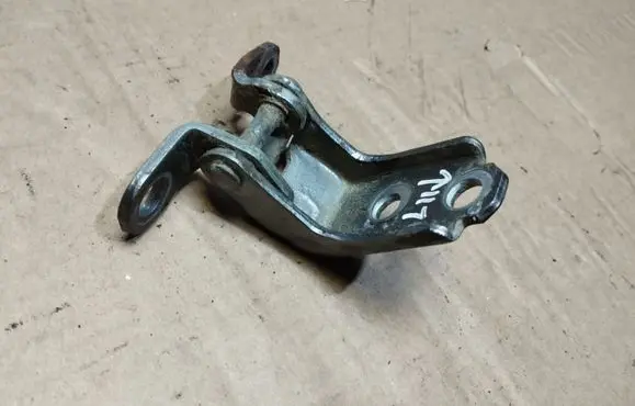 Honda Civic Rear door lower hinge